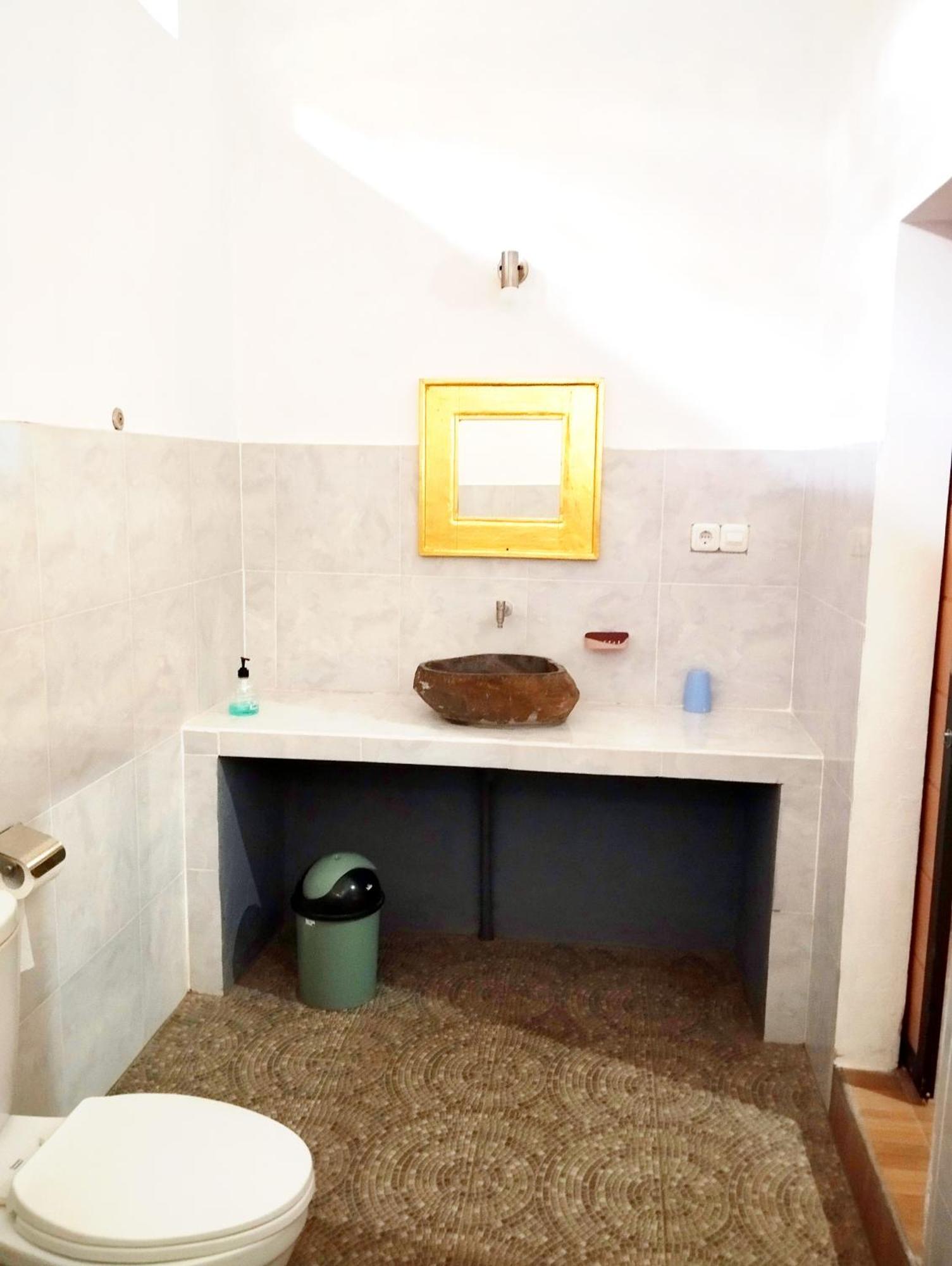 Tunjung Guest House Lovina Beach Buleleng  Exterior photo
